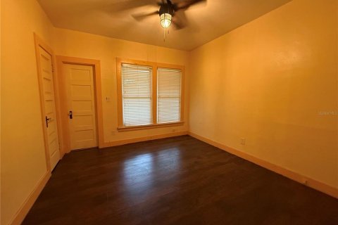 Casa en alquiler en Winter Haven, Florida, 2 dormitorios, 122.63 m2 № 1916174 - foto 10