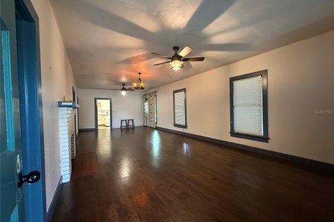 Casa en alquiler en Winter Haven, Florida, 2 dormitorios, 122.63 m2 № 1916174 - foto 2