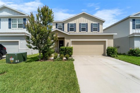 Casa en venta en Land O' Lakes, Florida, 4 dormitorios, 220.18 m2 № 1637981 - foto 1
