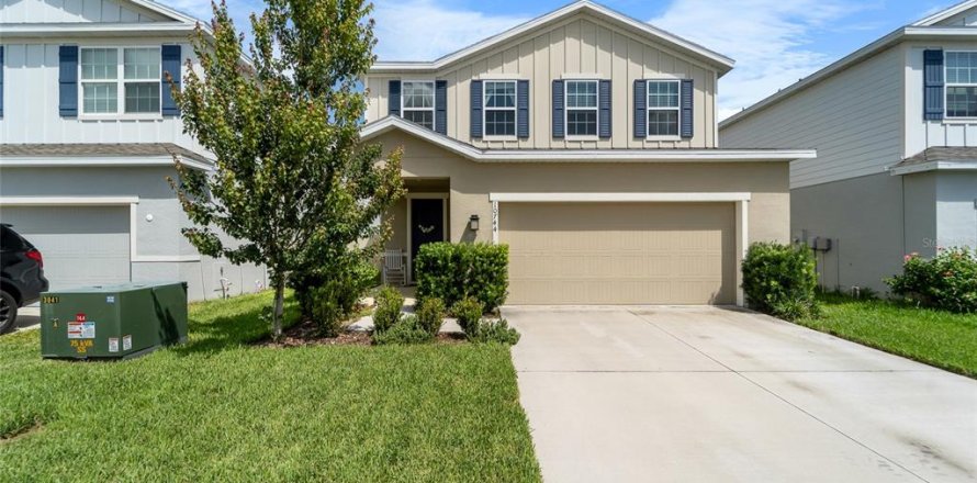 Casa en Land O' Lakes, Florida 4 dormitorios, 220.18 m2 № 1637981