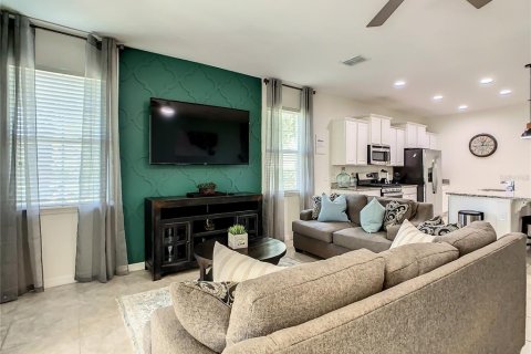Townhouse in Davenport, Florida 5 bedrooms, 228.54 sq.m. № 1812825 - photo 14