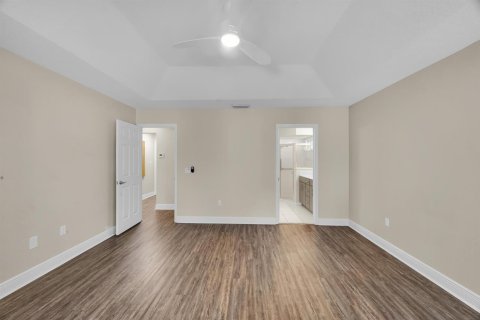 House in St. Lucie, Florida 3 bedrooms, 159.79 sq.m. № 2378755 - photo 24