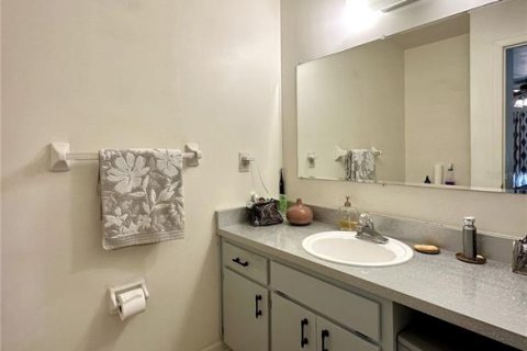 Купить кондоминиум в Зеферхиллс-Норт, Флорида 8 комнат, 80.27м2, № 1624829 - фото 9