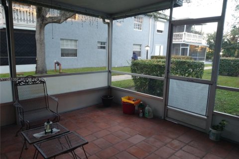 Condominio en venta en Davie, Florida, 2 dormitorios, 105.91 m2 № 2024556 - foto 19