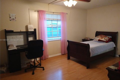 Condominio en venta en Davie, Florida, 2 dormitorios, 105.91 m2 № 2024556 - foto 8