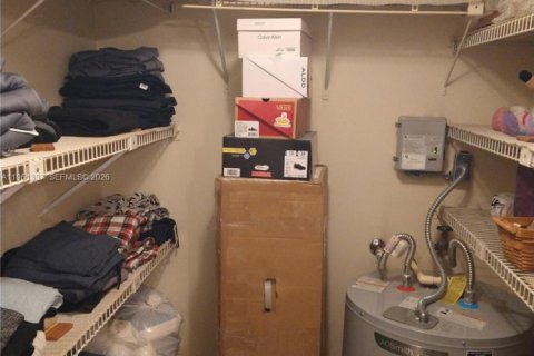 Condominio en venta en Davie, Florida, 2 dormitorios, 105.91 m2 № 2024556 - foto 6