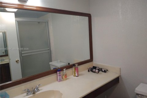 Condominio en venta en Davie, Florida, 2 dormitorios, 105.91 m2 № 2024556 - foto 12