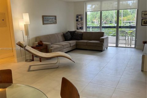 Copropriété à louer à Aventura, Floride: 2 chambres, 106.84 m2 № 1976625 - photo 4
