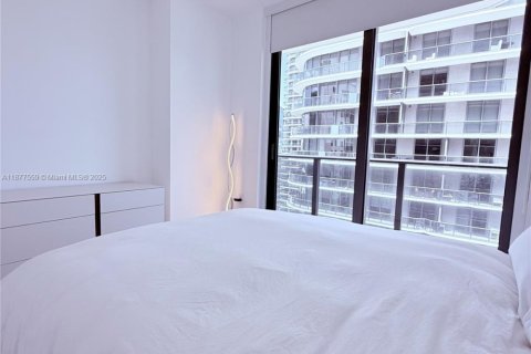 Снять в аренду кондоминиум в Майами, Флорида 3 спальни, 114.64м2, № 2079476 - фото 6