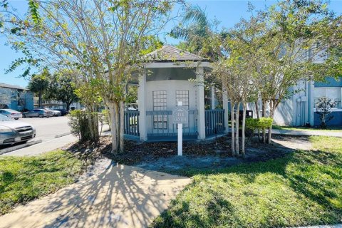Condominio en venta en Orlando, Florida, 2 dormitorios, 90.67 m2 № 1866141 - foto 15