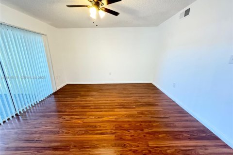 Condominio en venta en West Palm Beach, Florida, 1 dormitorio, 74.32 m2 № 2078462 - foto 8