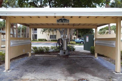 Condominio en venta en West Palm Beach, Florida, 1 dormitorio, 74.32 m2 № 2078462 - foto 21
