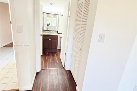 Condominio en venta en West Palm Beach, Florida, 1 dormitorio, 74.32 m2 № 2078462 - foto 14