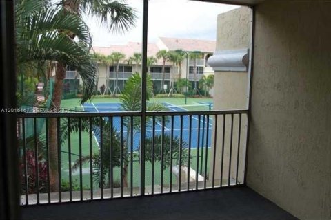 Condominio en venta en West Palm Beach, Florida, 1 dormitorio, 74.32 m2 № 2078462 - foto 2