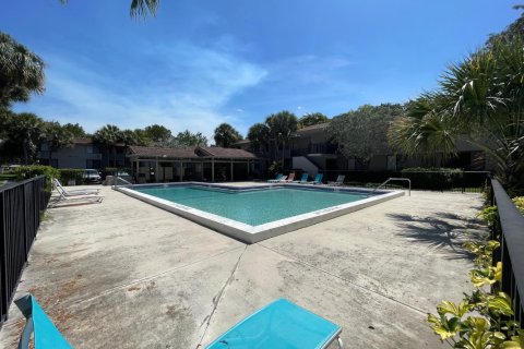 Condo in Coral Springs, Florida, 4 bedrooms  № 2184629 - photo 28