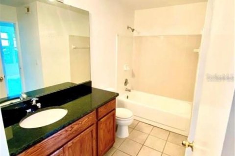 Condominio en alquiler en Orlando, Florida, 2 dormitorios, 80.27 m2 № 1906820 - foto 9