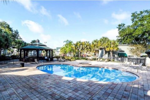 Condominio en alquiler en Orlando, Florida, 2 dormitorios, 80.27 m2 № 1906820 - foto 10