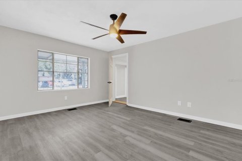 Immobilier commercial à vendre à Leesburg, Floride: 170.94 m2 № 2210236 - photo 21