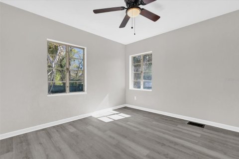 Immobilier commercial à vendre à Leesburg, Floride: 170.94 m2 № 2210236 - photo 15