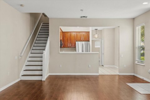 Touwnhouse à vendre à Orlando, Floride: 3 chambres, 154.96 m2 № 1787778 - photo 9