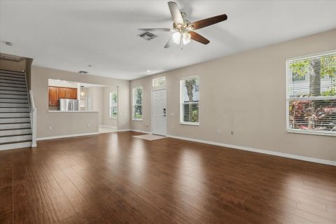 Touwnhouse à vendre à Orlando, Floride: 3 chambres, 154.96 m2 № 1787778 - photo 8