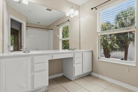 Touwnhouse à vendre à Orlando, Floride: 3 chambres, 154.96 m2 № 1787778 - photo 18