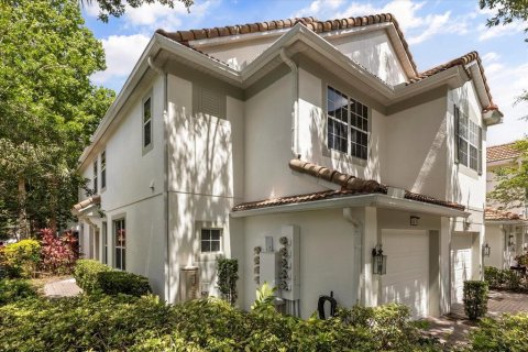 Touwnhouse à vendre à Orlando, Floride: 3 chambres, 154.96 m2 № 1787778 - photo 1