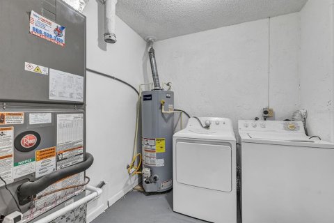Copropriété à louer à Winter Haven, Floride: 1 chambre, 84.73 m2 № 2400082 - photo 19