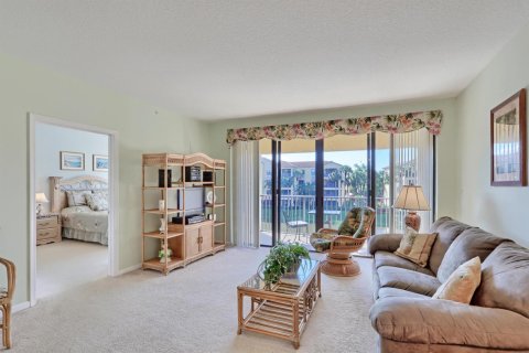Condo in Juno Beach, Florida, 3 bedrooms  № 2270461 - photo 19