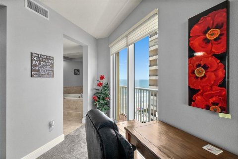 Condominio en venta en Daytona Beach Shores, Florida, 3 dormitorios, 230.96 m2 № 1815395 - foto 19