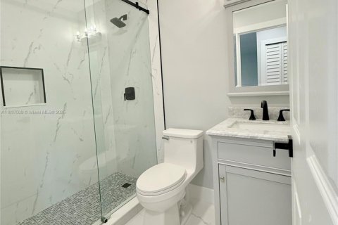 Apartment in Marco Island, Florida 1 bedroom, 47.19 sq.m. № 1952030 - photo 7