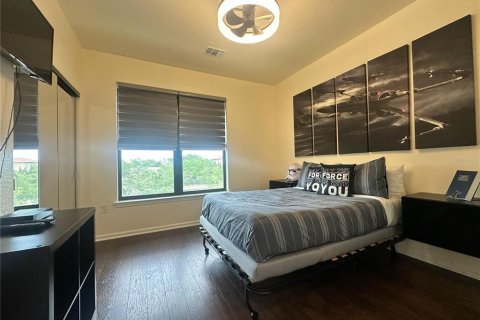 Condo in Davenport, Florida, 3 bedrooms  № 2144057 - photo 9