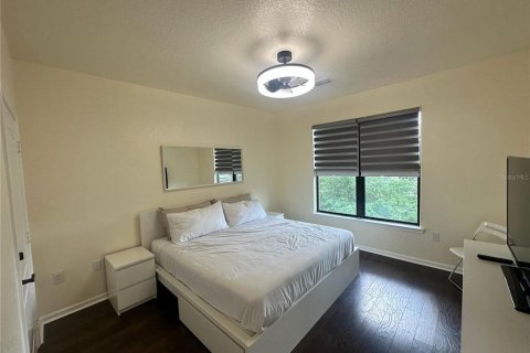 Condo in Davenport, Florida, 3 bedrooms  № 2144057 - photo 19