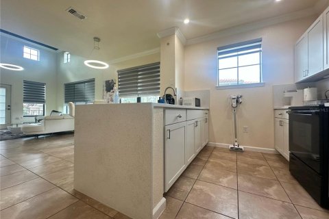 Condo in Davenport, Florida, 3 bedrooms  № 2144057 - photo 5