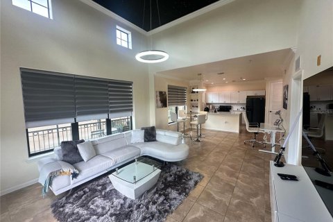 Condo in Davenport, Florida, 3 bedrooms  № 2144057 - photo 26
