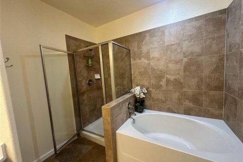 Condo in Davenport, Florida, 3 bedrooms  № 2144057 - photo 24