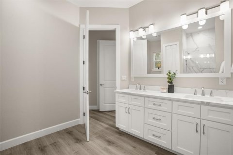 Villa ou maison à vendre à Orlando, Floride: 4 chambres, 267.09 m2 № 2237268 - photo 22