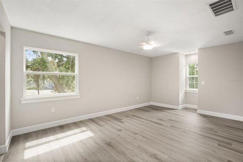 Villa ou maison à vendre à Orlando, Floride: 4 chambres, 267.09 m2 № 2237268 - photo 14