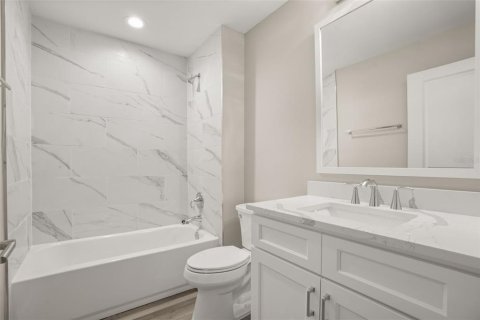 Villa ou maison à vendre à Orlando, Floride: 4 chambres, 267.09 m2 № 2237268 - photo 17