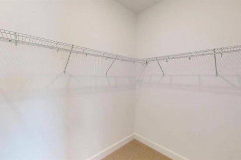 House in Palmetto, Florida 3 bedrooms, 175.21 sq.m. № 1916818 - photo 12