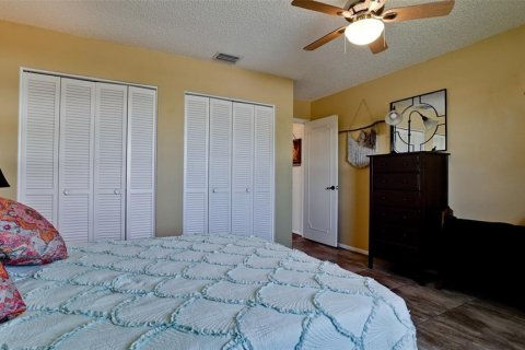 Casa en venta en Bradenton, Florida, 2 dormitorios, 163.04 m2 № 1567603 - foto 26