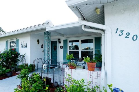 Casa en venta en Bradenton, Florida, 2 dormitorios, 163.04 m2 № 1567603 - foto 5