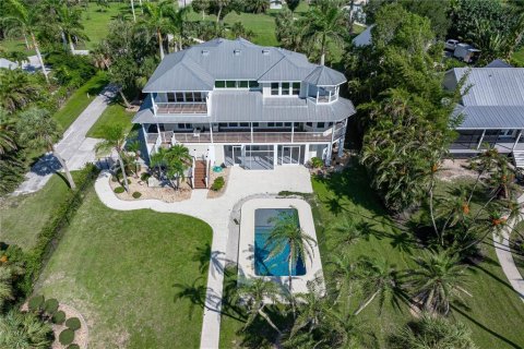 Casa en venta en Punta Gorda, Florida, 5 dormitorios, 341.51 m2 № 1858094 - foto 14