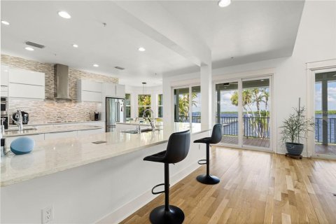 Casa en venta en Punta Gorda, Florida, 5 dormitorios, 341.51 m2 № 1858094 - foto 27