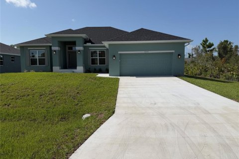 Villa ou maison à vendre à Port Charlotte, Floride: 4 chambres, 216.46 m2 № 2429526 - photo 2