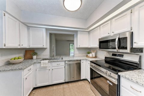 House in Palmetto, Florida 2 bedrooms, 117.15 sq.m. № 2286941 - photo 28