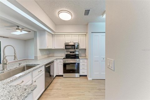 House in Palmetto, Florida 2 bedrooms, 117.15 sq.m. № 2286941 - photo 30