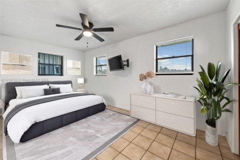 Купить виллу или дом в Палм Спрингс, Флорида 2 спальни, 116.5м2, № 1969112 - фото 8