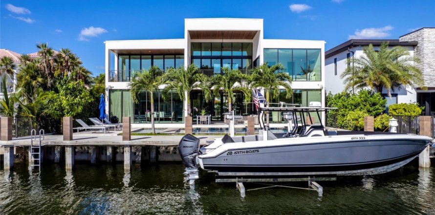 Villa ou maison à Fort Lauderdale, Floride 6 chambres, 561.69 m2 № 1180236