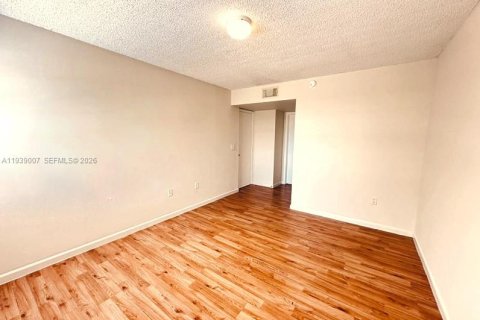 Condominio en venta en West Palm Beach, Florida, 2 dormitorios, 102.94 m2 № 1996755 - foto 19